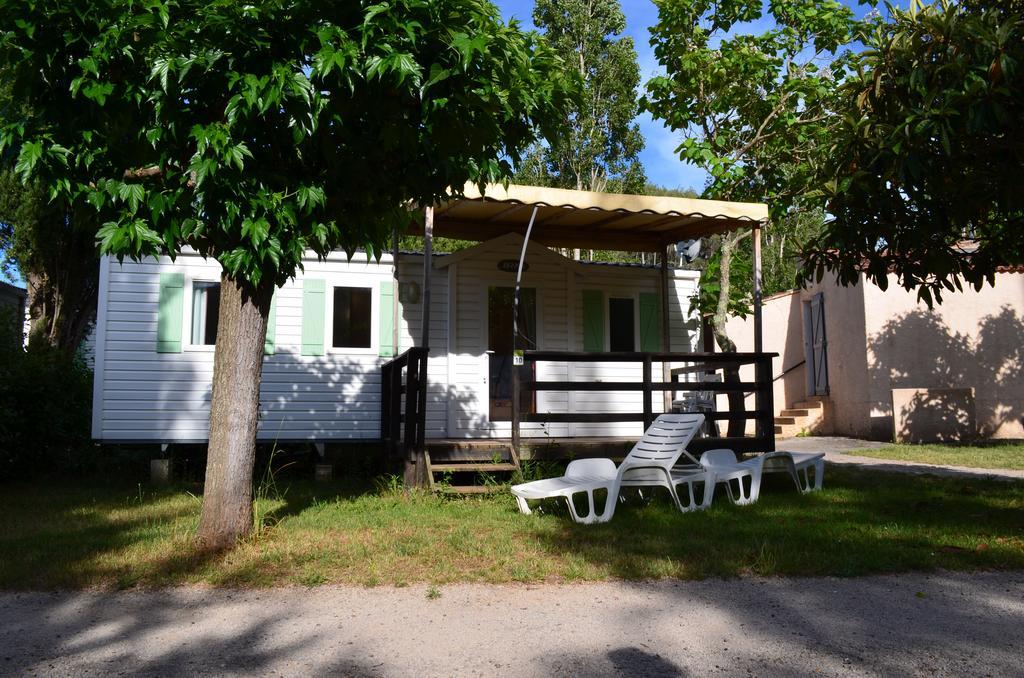 Camping La Vidaresse Hotel Sainte-Anastasie-sur-Issole Екстериор снимка